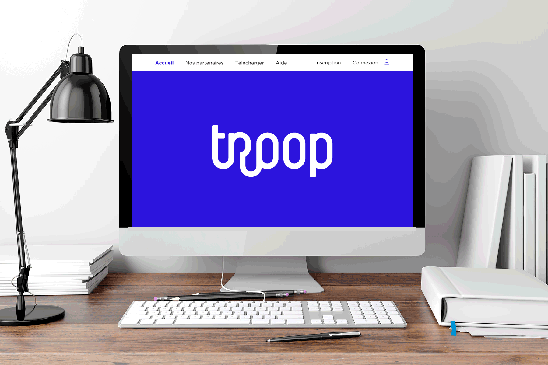 Site web Troop — mockup animé sur ordinateur